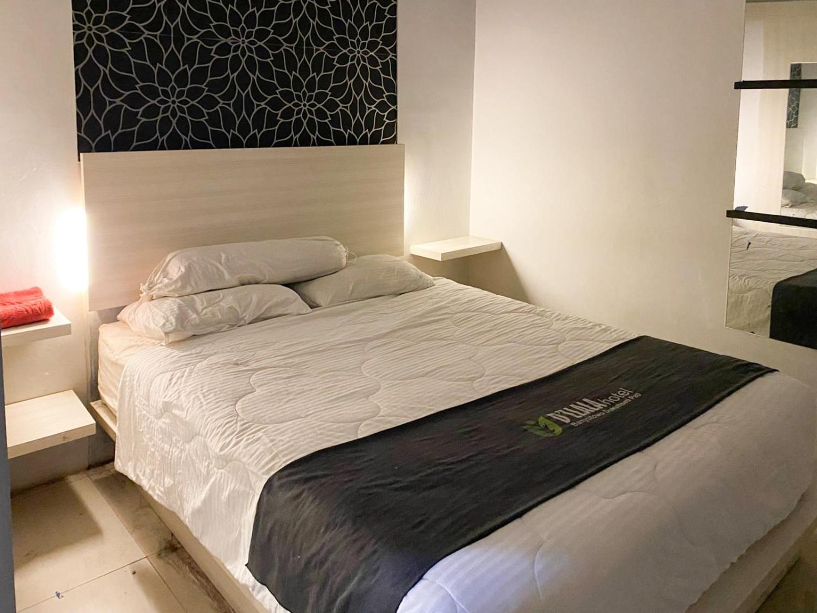 Reddoorz Near Pantai Idola Banyutowo Hotel D'Llala Pati ภายนอก รูปภาพ